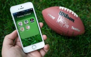 Best Fantasy Football Apps In 2020 [TOP 11 CHOICES]